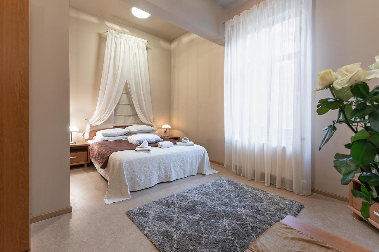 Room In Bb - Valensija - Suite For Two In Nice Hotel Jurmala Exterior photo